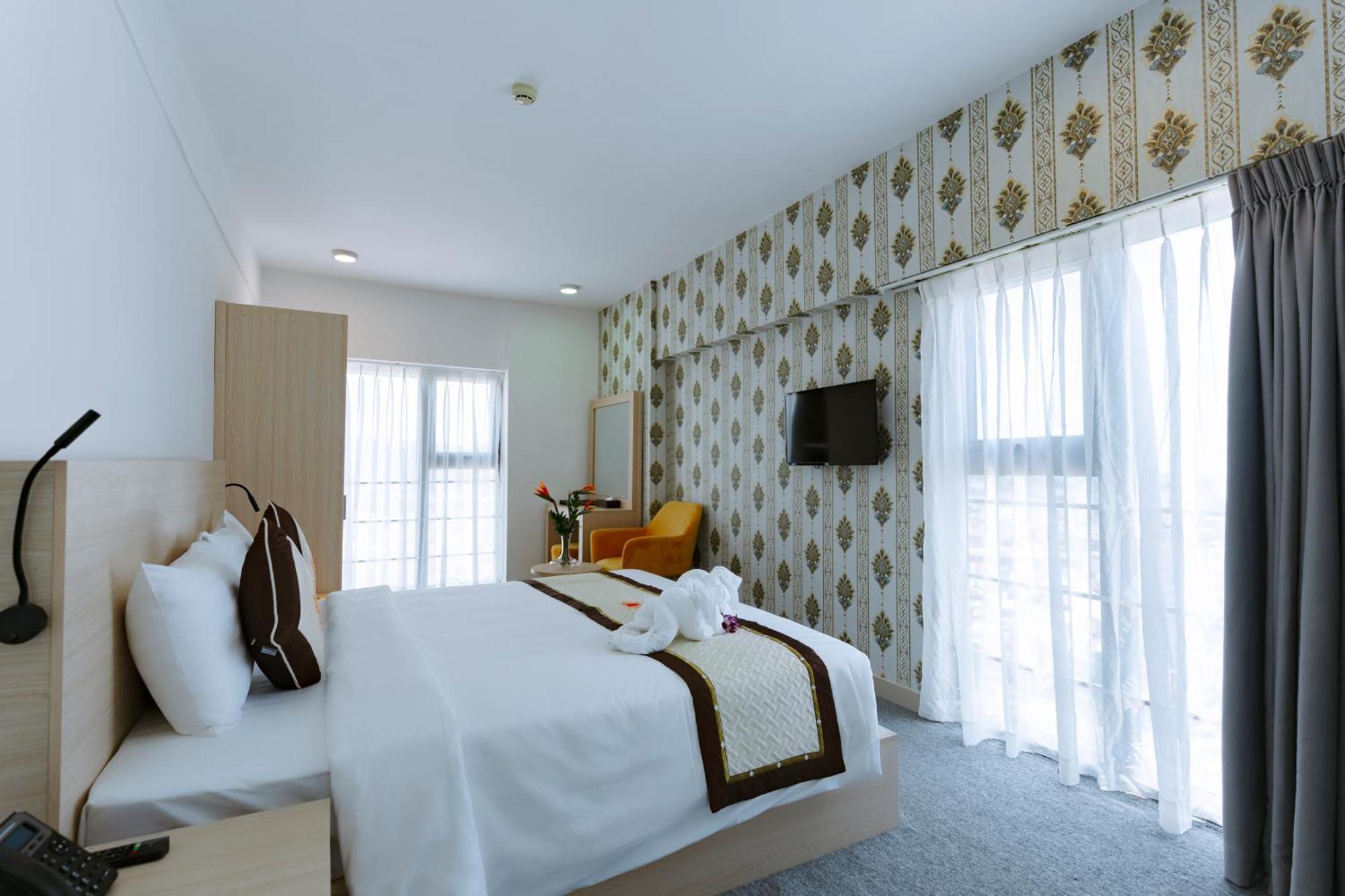 Napoleon Nha Trang Hotel Exterior foto